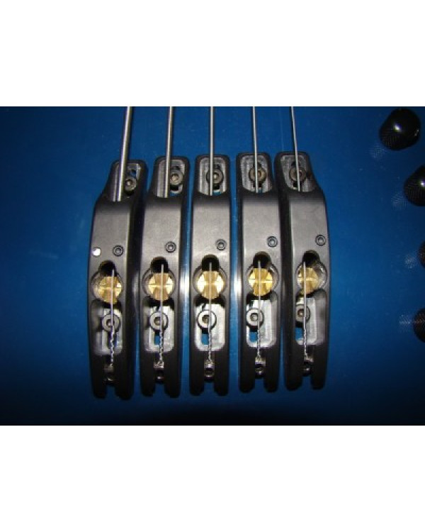 LIGHTWAVE SL- 5 Xenon Blue — п'ятиструнна бас-гітара (оптичний звукознімач)