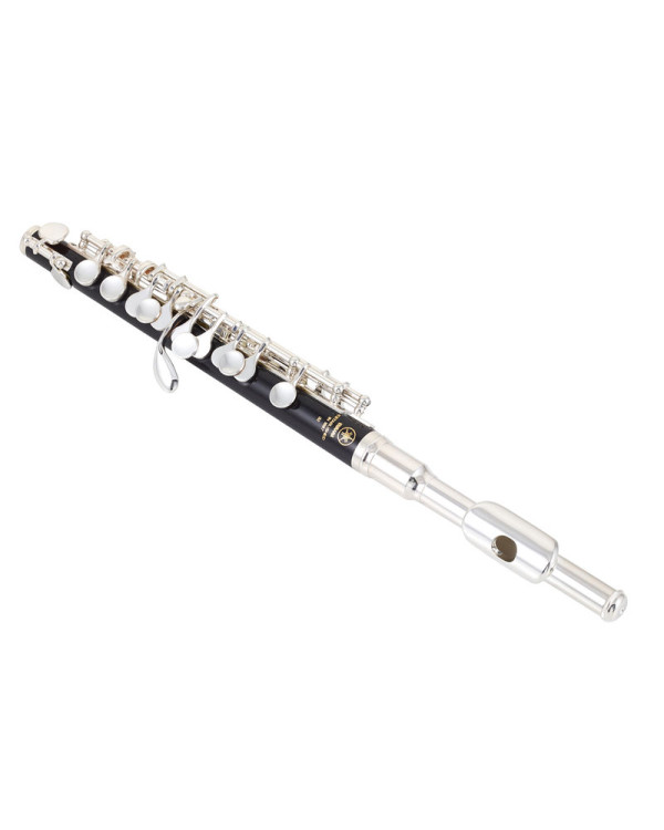 YAMAHA YPC-32 PICCOLO FLUTE