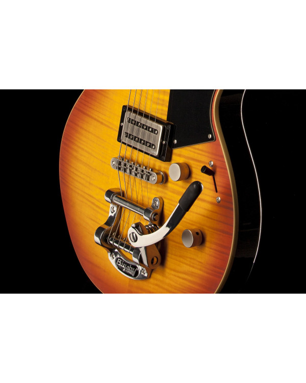 Електрогітара YAMAHA REVSTAR RS720B (Wall Fade)