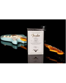 FENDER CUSTOM SHOP 1957 STRATOCASTER RELIC FADED AGED DAPHNE BLUE Електрогітара-foto12
