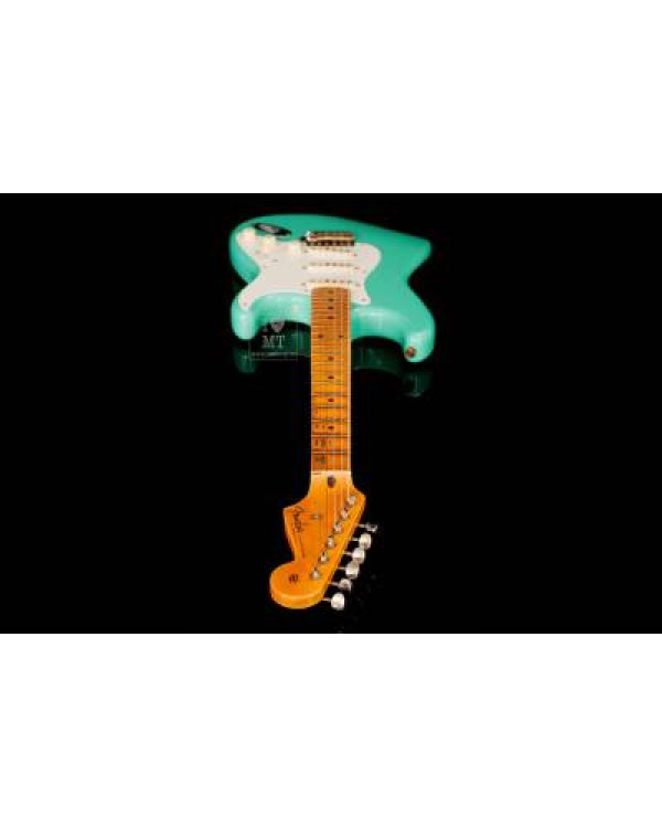 FENDER CUSTOM SHOP LIMITED EDITION 1957 STRATOCASTER JOURNEYMAN RELIC AGED SEA FOAM GREEN Електрогітара