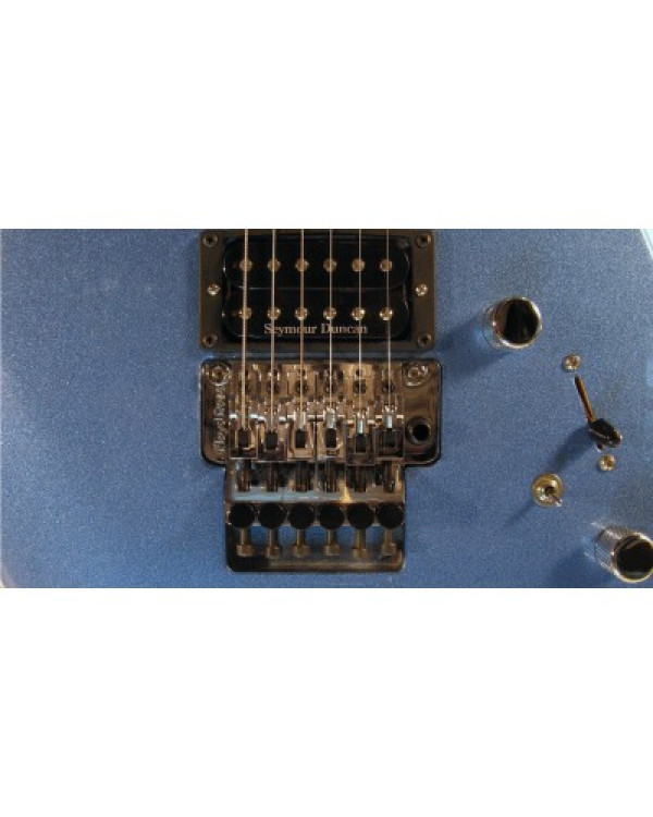 G&L INVADER (Lake Placid Blue, rosewood). №CLF51034. Made in USA - Електрична гітара