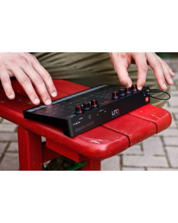IK MULTIMEDIA UNO Synth-foto4