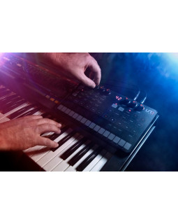IK MULTIMEDIA UNO Synth-foto7