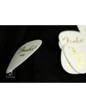 FENDER 351 PICKS WHITE THIN Набір медіаторів-foto5