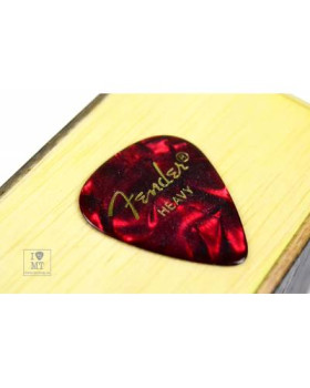 FENDER 351 SHAPE PREMIUM PICKS RED MOTO HEAVY Медіатор-foto2