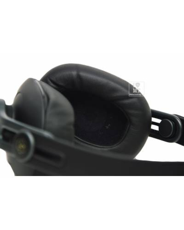 AKG K371 Навушники