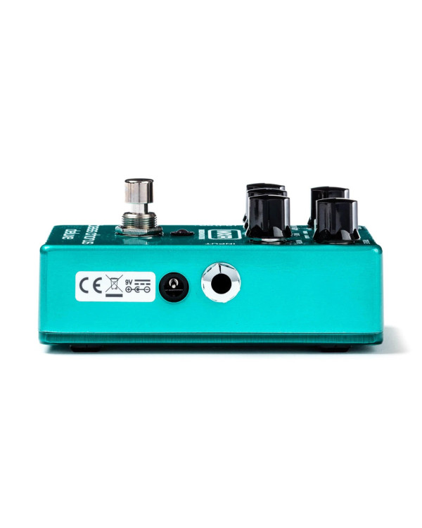 Гітарний ефект MXR BASS CHORUS DELUXE