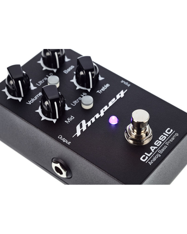 Педаль ефектів AMPEG Classic Analog Bass Preamp