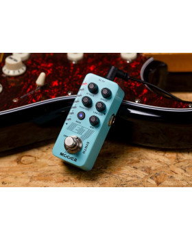 Гітарний ефект MOOER E7 Polyphonic Guitar Synth-foto2