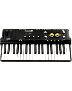 Аудіо інтерфейс LINE6 KB37 POD STUDIO
