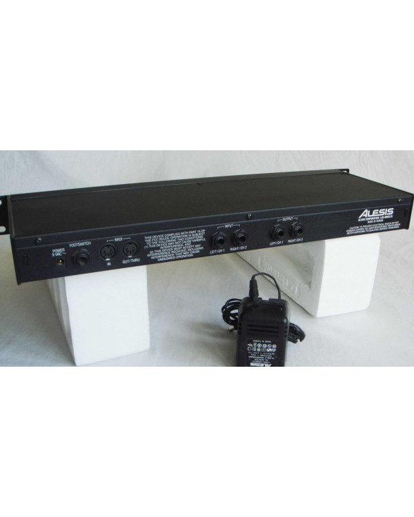 Процесор ефектів ALESIS MIDIVERB 4