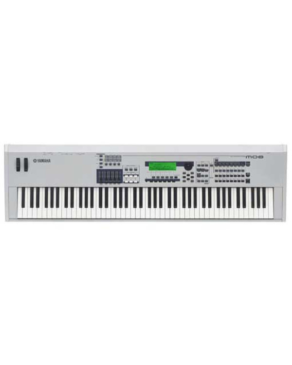 Синтезатор YAMAHA MO8