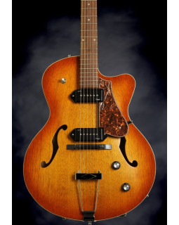 GODIN 5th Avenue CW Kingpin II Cognac Burst with TRIC Електрогітара