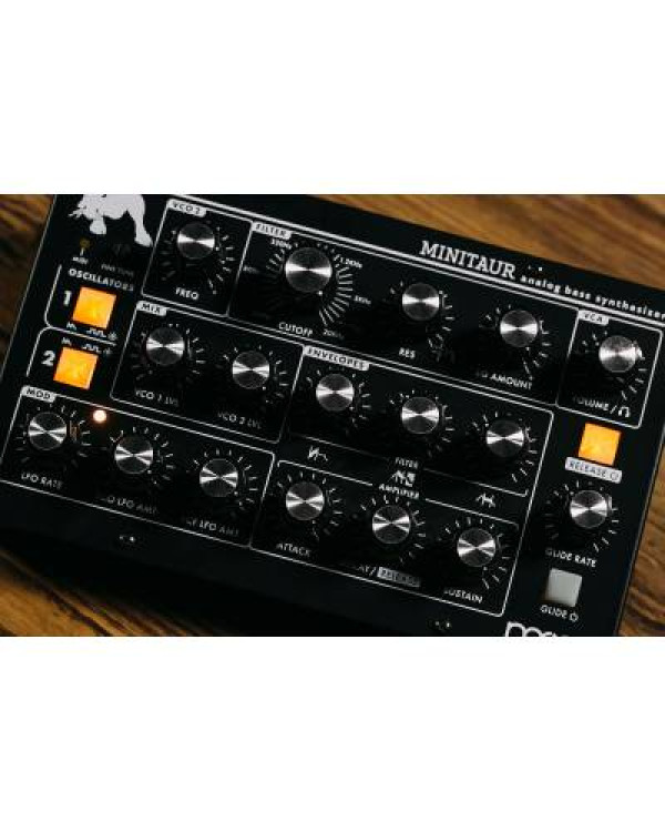 MOOG MINITAUR Синтезатор аналоговий
