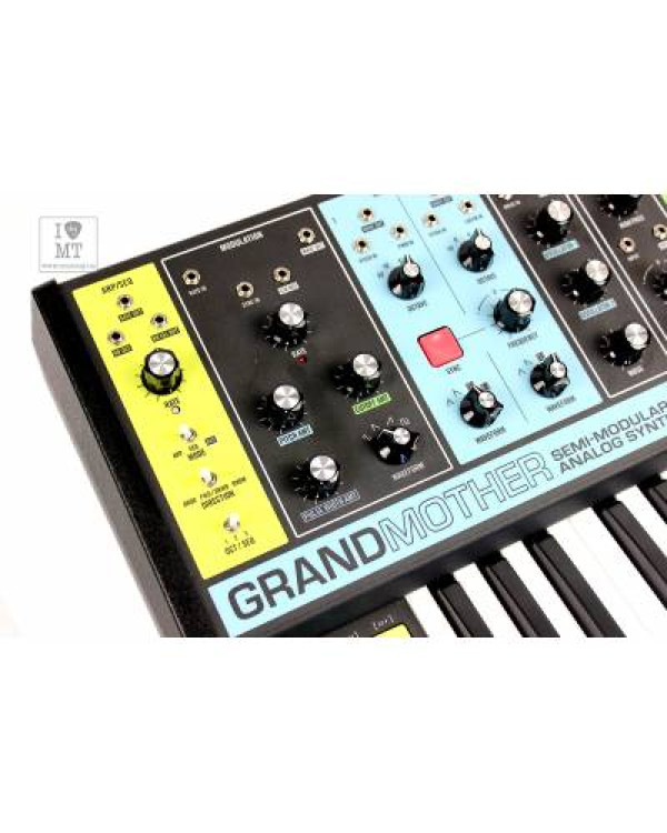 MOOG GRANDMOTHER Синтезатор аналоговий