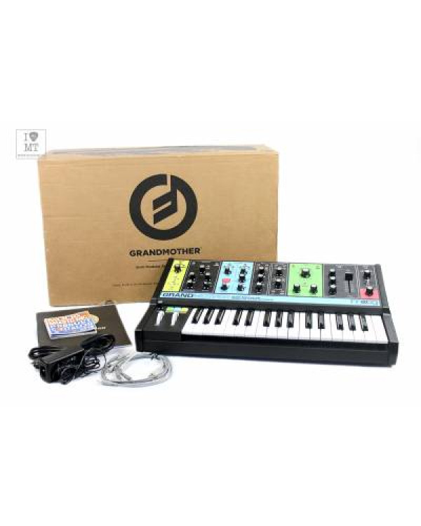 MOOG GRANDMOTHER Синтезатор аналоговий