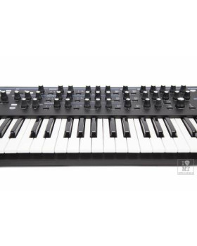 NOVATION Summit Синтезатор аналоговий-foto5