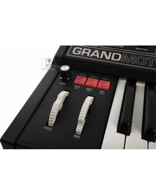 MOOG GRANDMOTHER DARK Синтезатор аналоговий