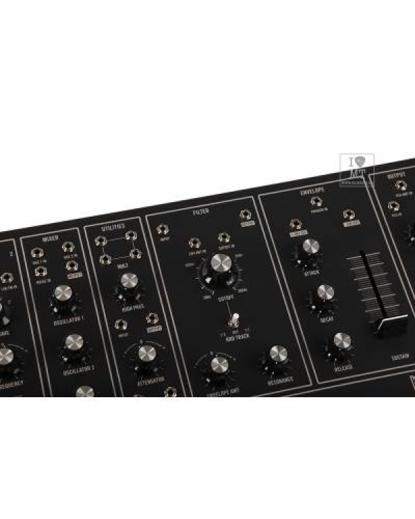 MOOG GRANDMOTHER DARK Синтезатор аналоговий