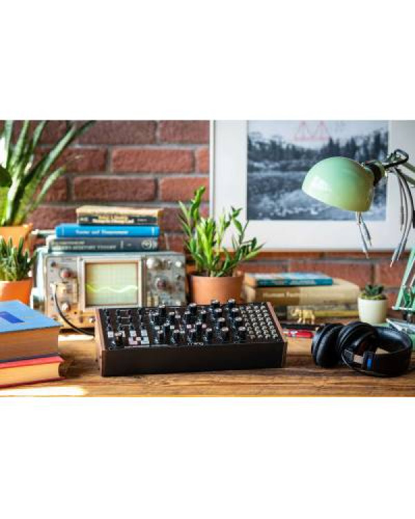 MOOG SUBHARMONICON Синтезатор аналоговий