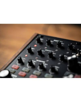 MOOG SUBHARMONICON Синтезатор аналоговий-foto12