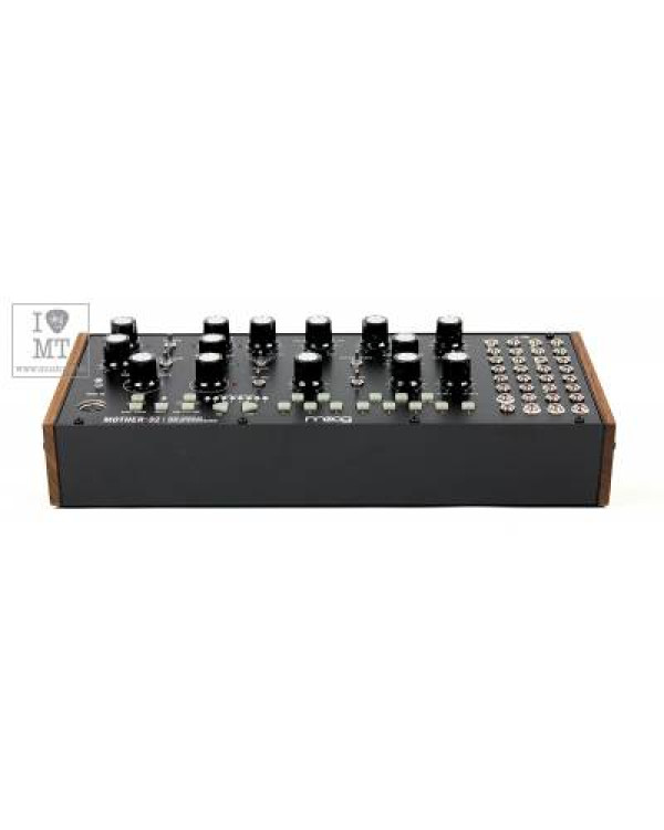 MOOG MOTHER-32 Синтезатор аналоговий