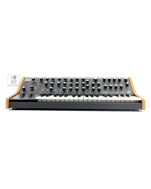 MOOG SUBSEQUENT 37 Синтезатор аналоговий