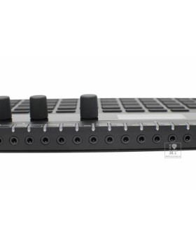 KORG SQ-64 Кроковий секвенсор-foto7